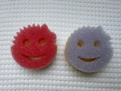 original Scrub Daddy Mommy pink rosa lila Spülschwamm Smiley