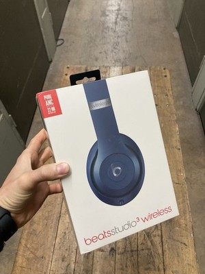 New Sealed - Beats Studio3 Beats By Dre Bluetooth Headphones - Navy Blue