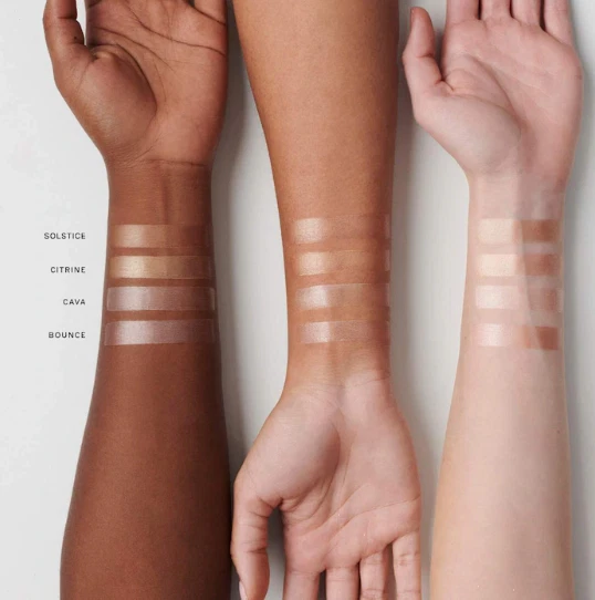 Bálsamo iluminador Day Glow Dewy, cava, 0,14 oz, nuevo Foto 4 de 4