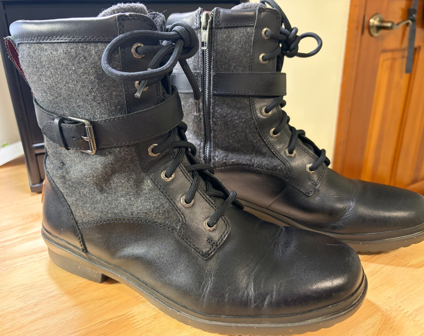UGG Boots Kesey Black Leather Side Zip Combat Boots Buckle Outdoors Womens 10-image