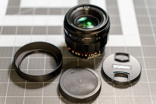 Voigtlander Nokton 40mm f/1.2 Aspherical SE Lens (Sony E)