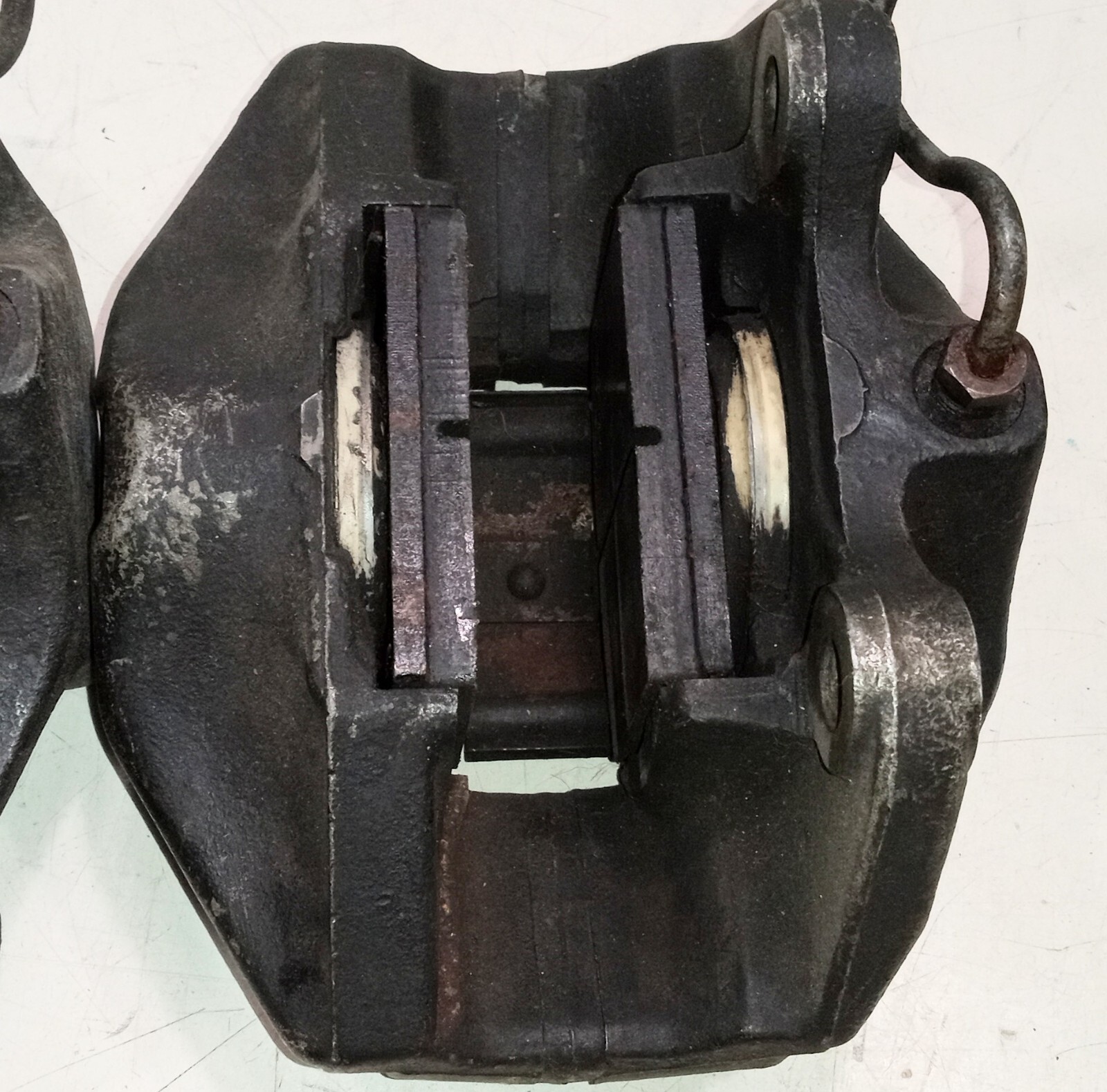 Ferrari 246 GT Dino Front Brake Calipers_Pair_106357_106358_208_308_GENUINE