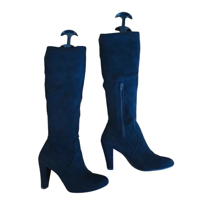 Cellini Black Suede Knee-High Boots –Luxury Ladies Boots.  UK Size 5.(RRP)£160.