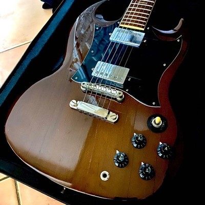 Fresher FG301 Japan 70s Double-Cut Style Electric Guitar Brown
