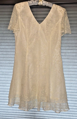 Vintage CDC Caren Desiree Company Cream Women s Lace Subtle Floral Dress Size 14