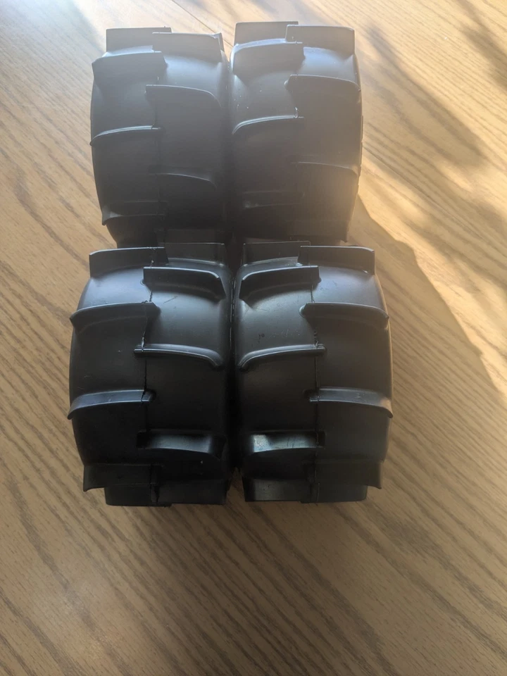 Pro-Line Sand Paw 2.8" Mounted Tires &  Black Wheels   (SET OF 4) Used  - Image 3 of 4