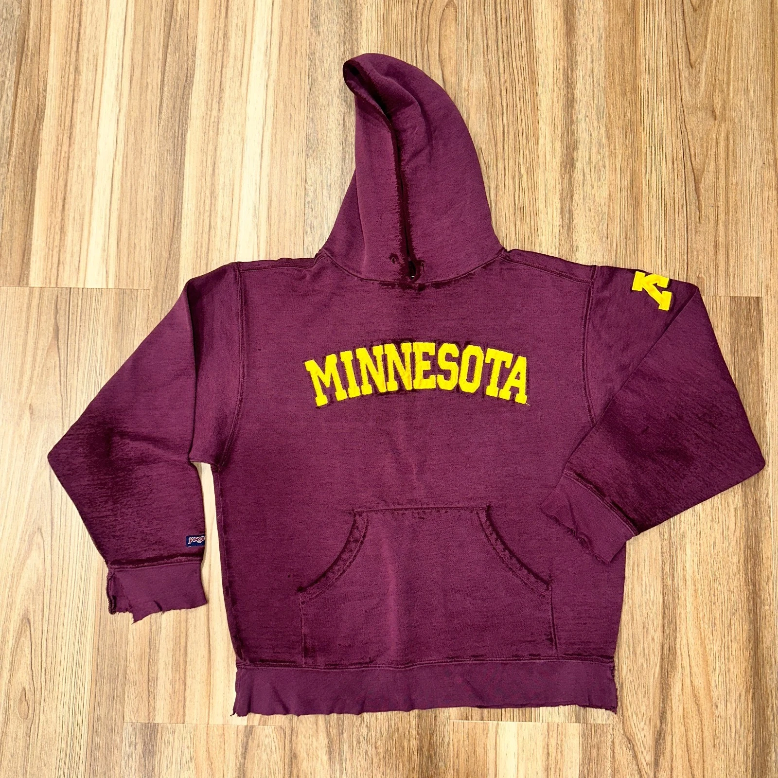 Vintage Grunge Distress Jansport Minnesota Spellout Red Embroidered Hoodie Med