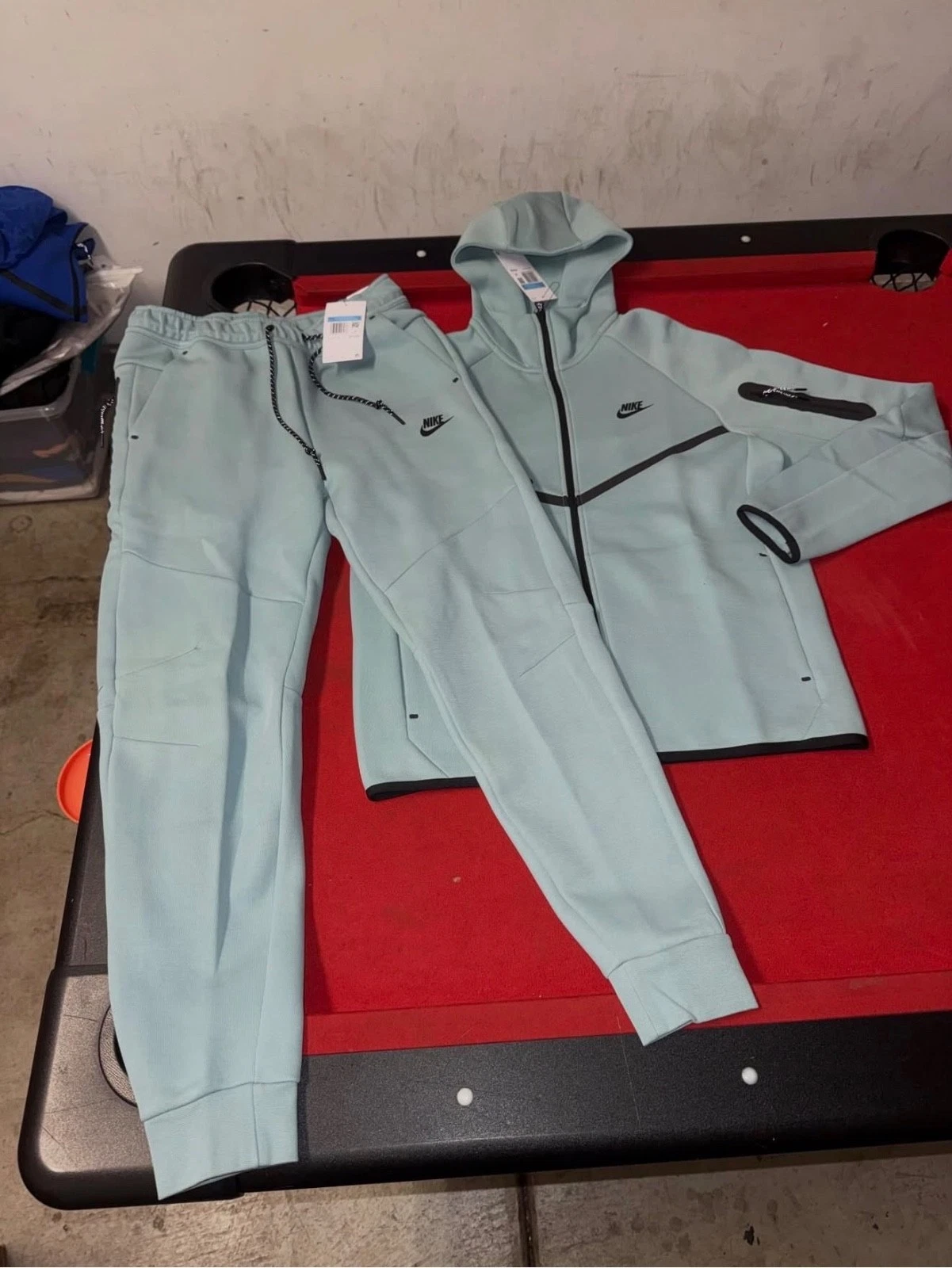 Canon green nike tech fleece size Small