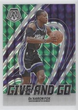 2023-24 Panini Mosaic Give and Go Green Mosaic Prizm De'Aaron Fox #4 uu6