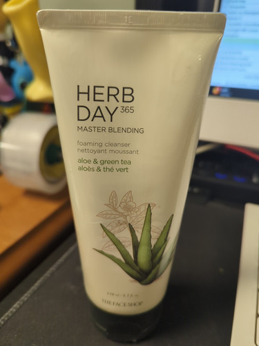 Avon, The Face Shop, Herb Day 365 Master Blend Foam Cleanser 5.7oz