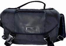 Nikon 9793 DSLR Camera Bag W Strap Padded Dividers DSLR Mirrorless 12  x7  x9  