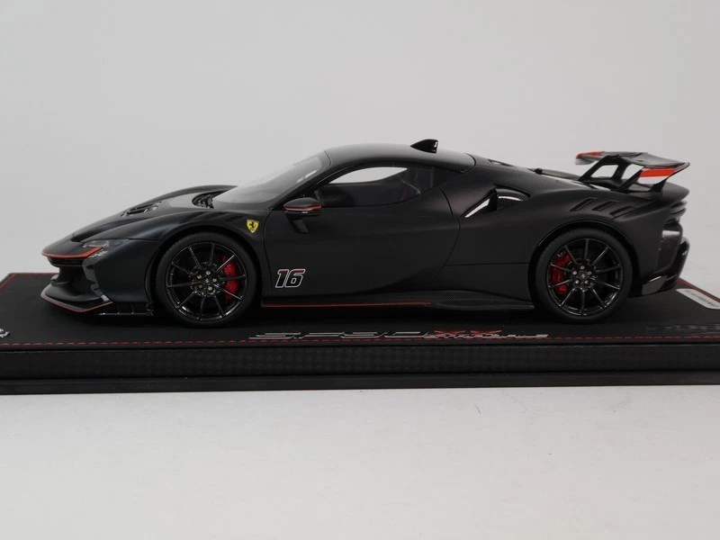 BBR Ferrari SF90 XX Stradale #16 Charles Leclerc personal car 2024 1/18 P18237CL - Immagine 3 di 4