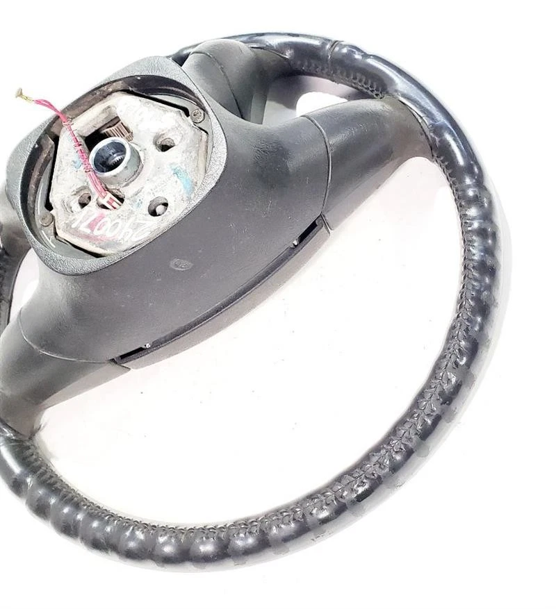 Chevrolet Silverado 2500 2004 OEM volante completo tiene desgaste Foto 4 de 4