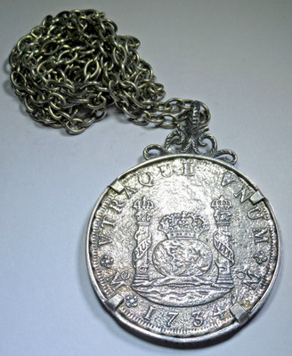 1734 Hollandia Shipwreck Spanish Mexico 8 Reales Silver Necklace