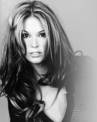 SEXY ELLE MACPHERSON 8x10 PHOTO *