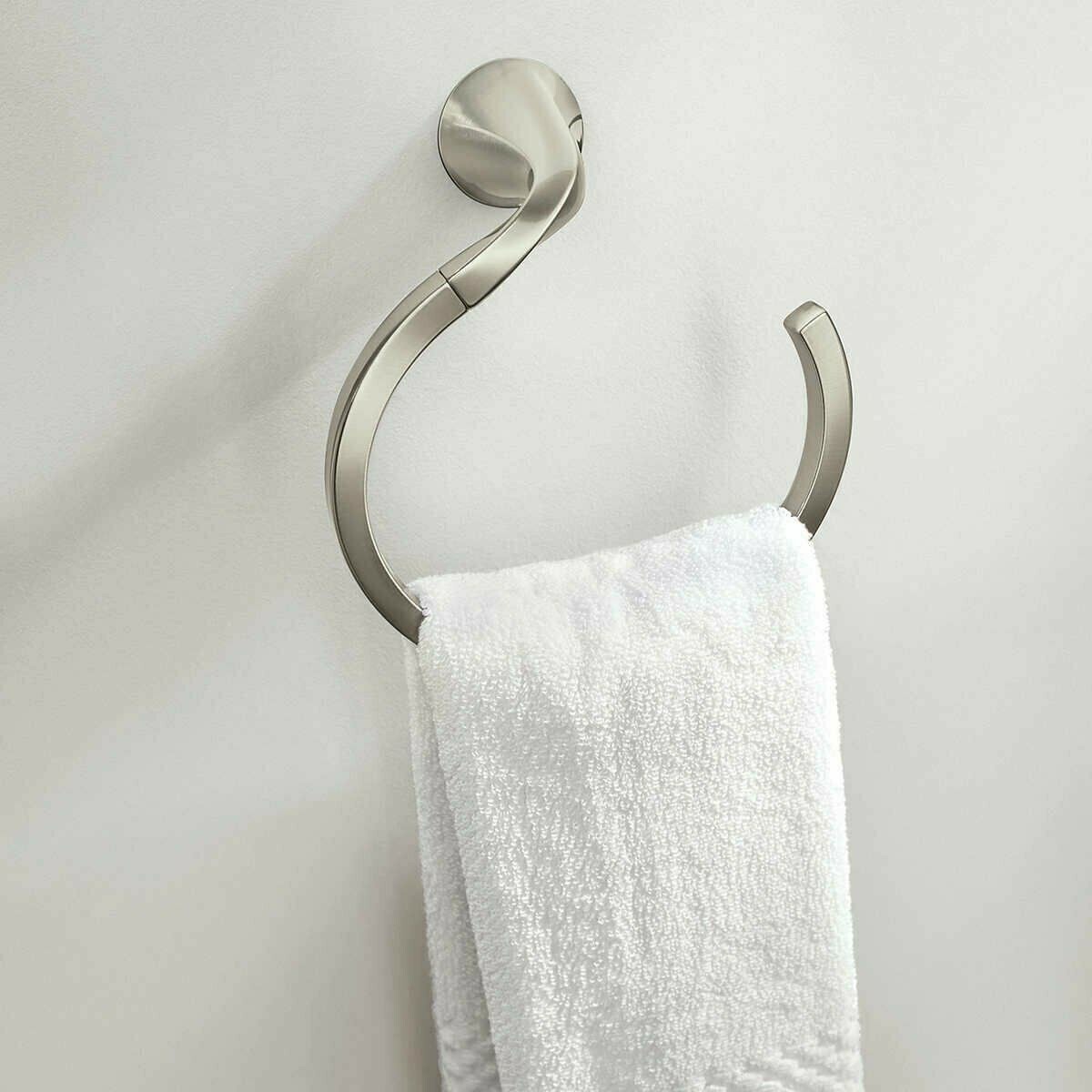 Moen Karis 4Piece Bathroom Accessory Kit, Brushed Nickel NEW