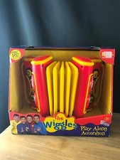 2004 RARE HTF NIB THE WIGGLES PLAY ALONG ACCORDION JEFF WORKING SEALED SINGING