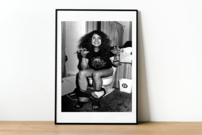 ozzy osbourne smoking cigarettes Ozzy Osbourne Drinking & Smoking On Toilet Print-Funny Bathroom Picture-  599