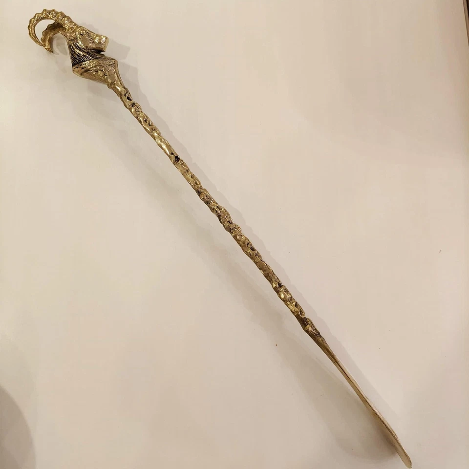 Elegant Brass Shoe Horn – 61cm Solid Brass Ram- Vintage Brass Shoe Horn 24in - Image 4 of 4