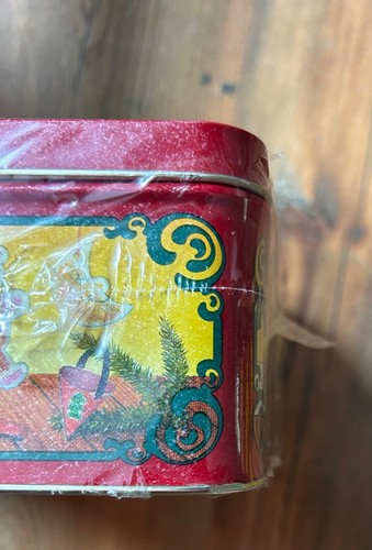 CRAYOLA - 90TH ANNIVERSARY - 1992 - 4 TINS SEALED (2 w/ SLIGHT TEAR - PICS) - Picture 7 of 8