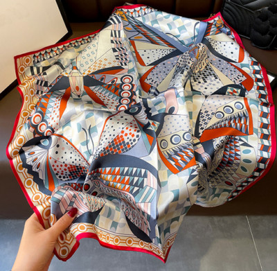 【COLOR iN ID】In-Out Scarf Tee s-l400.jpg