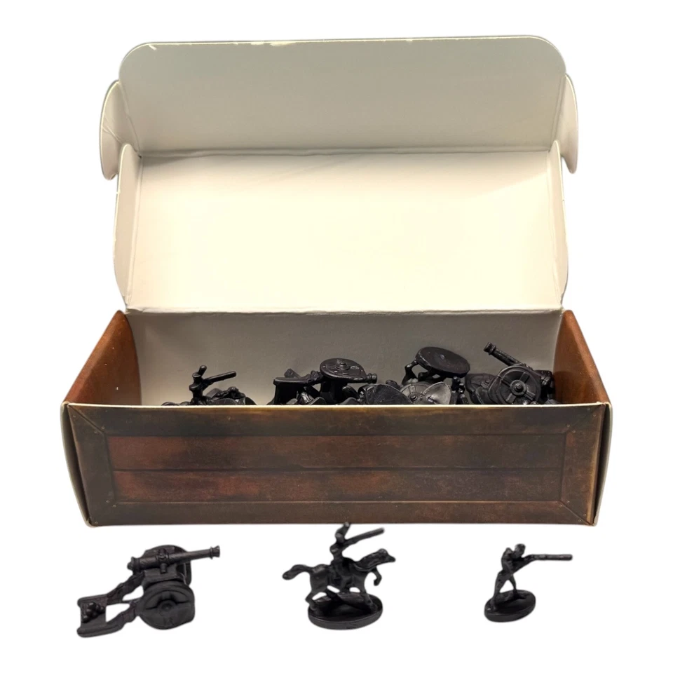 Piezas de repuesto de juego de riesgo elige tus piezas cartas, ejércitos, cajas, dados - 2015 Foto 3 de 4