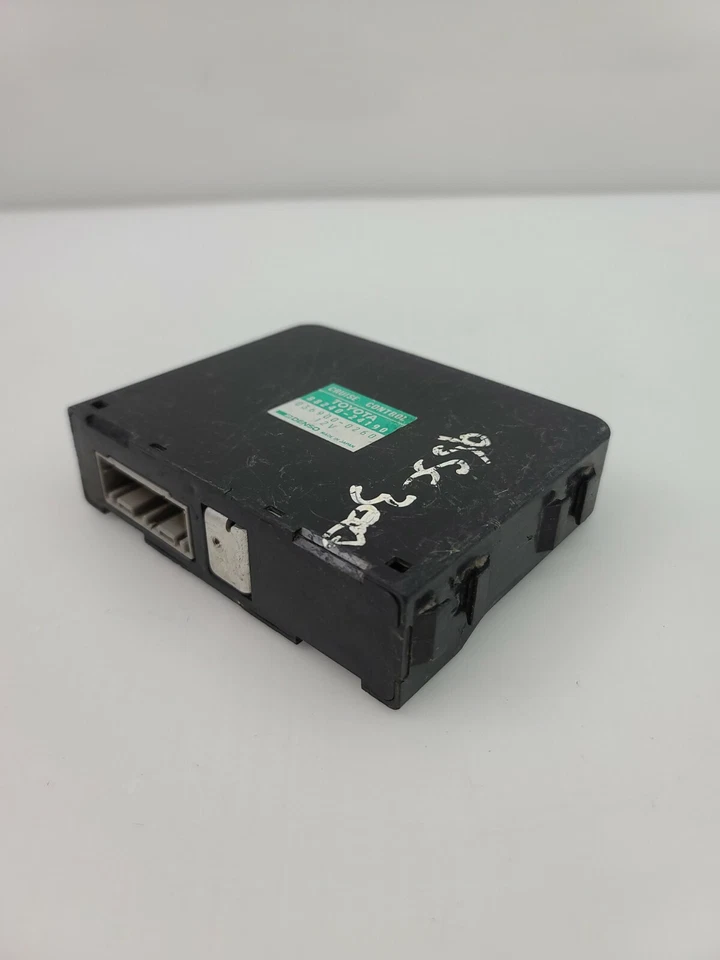 Unidad de módulo de control de crucero Lexus Sc400 Sc300 1994 1995 1996 88240-24190 fabricante original Foto 2 de 4