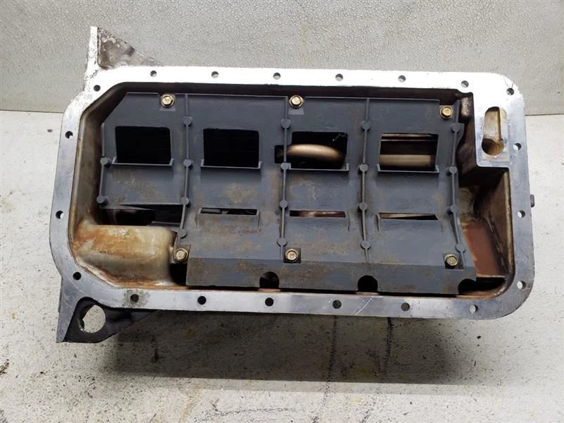 Cacerola de aceite para 92-95 BMW 318i 1116180 Foto 4 de 4