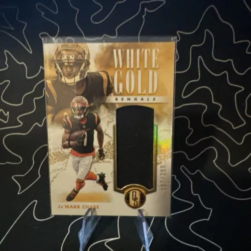 2023 Gold Standard Ja’Marr Chase 197/299 White Gold Patch 
