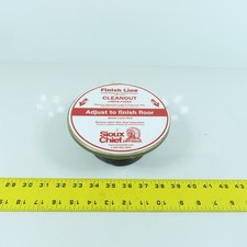 Soiux Chief Finish Line Regulowane czyszczenie Brązowe wykończenie 6-1/2" OD 4" Piasta ABS