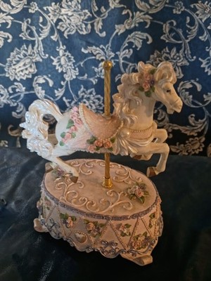 San Francisco Music Box Co Musical Carousel Horse Resin Figurine Pink 1997