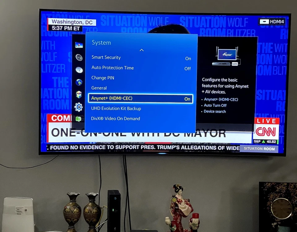 Samsung UN65HU8700 65" Clase 4K Ultra HD 120Hz 3D Curvo Smart LED TV Foto 4 de 4