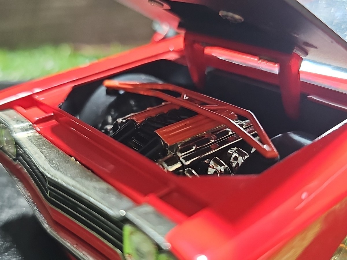 Jada Big Time Muscle 1969 Plymouth Road Runner 1:24 Scale Diecast