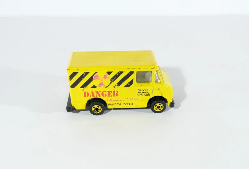 Furgoneta de residuos nucleares Hot Wheels The Simpson Homer’s 1990 rara diecast sin caja B22 Foto 4 de 4