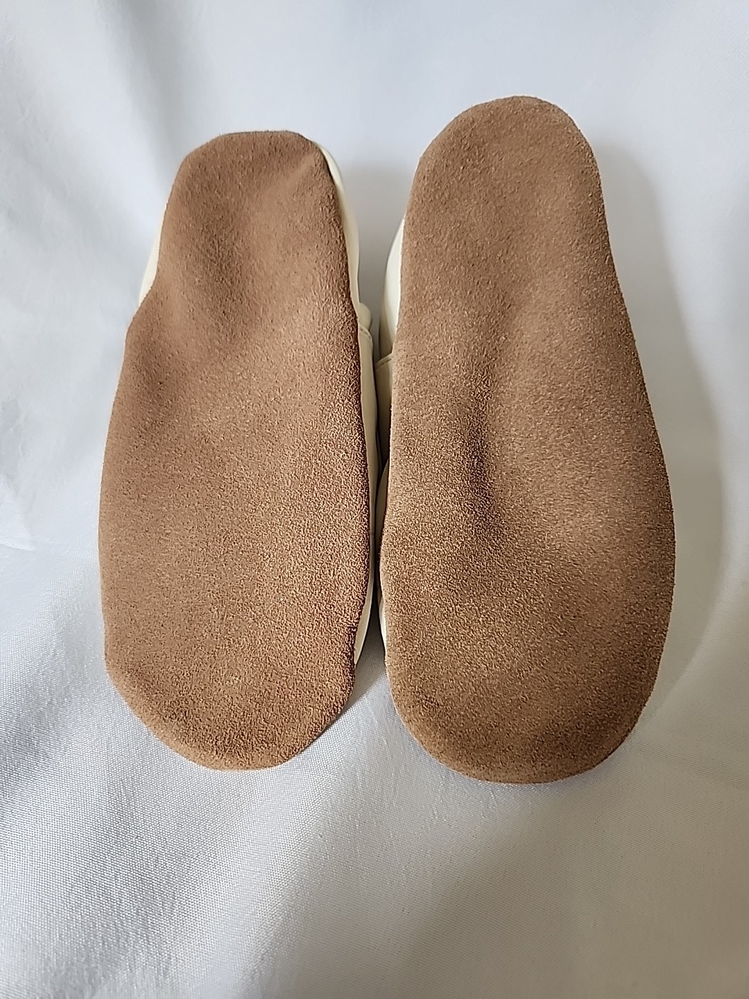 SAOLA Scarpe bambino BoxRobeez Bear Hug suola morbida 18 24 mesi colore marrone e crema nuove senza etichette