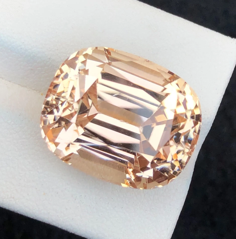 Kunzita de 38,11 quilates corte natural de alta calidad, piedra preciosa suelta de Afganistán Foto 4 de 4