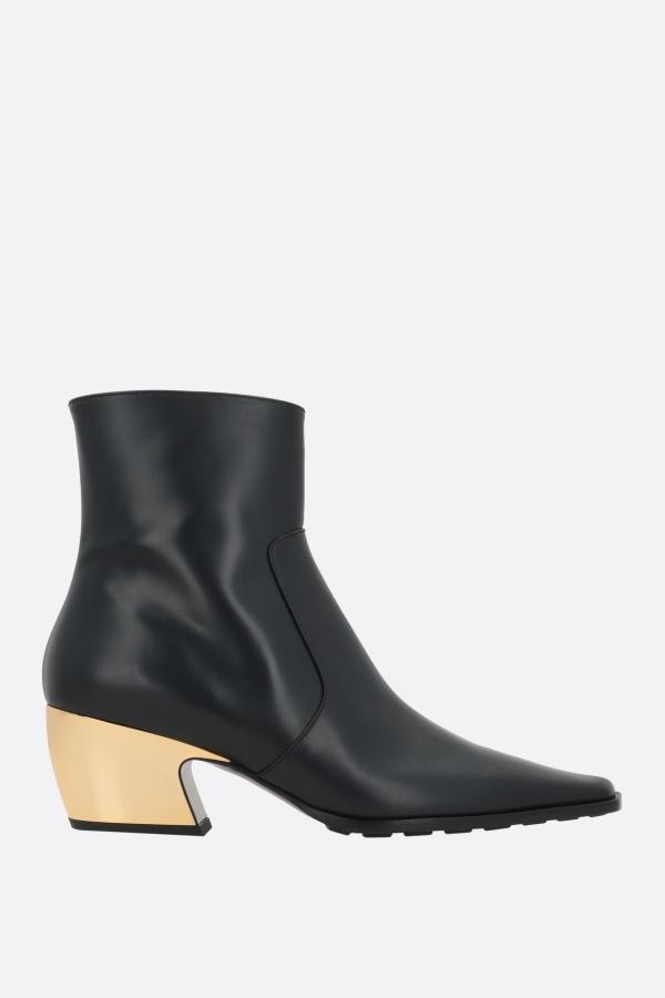 BOTTEGA VENETA Tex Black Brushed Leather Ankle Boots New & Authentic
