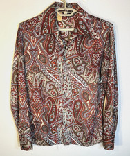 Triumph of California Men's Medium Vintage Red Paisley Polyester LS Button Front