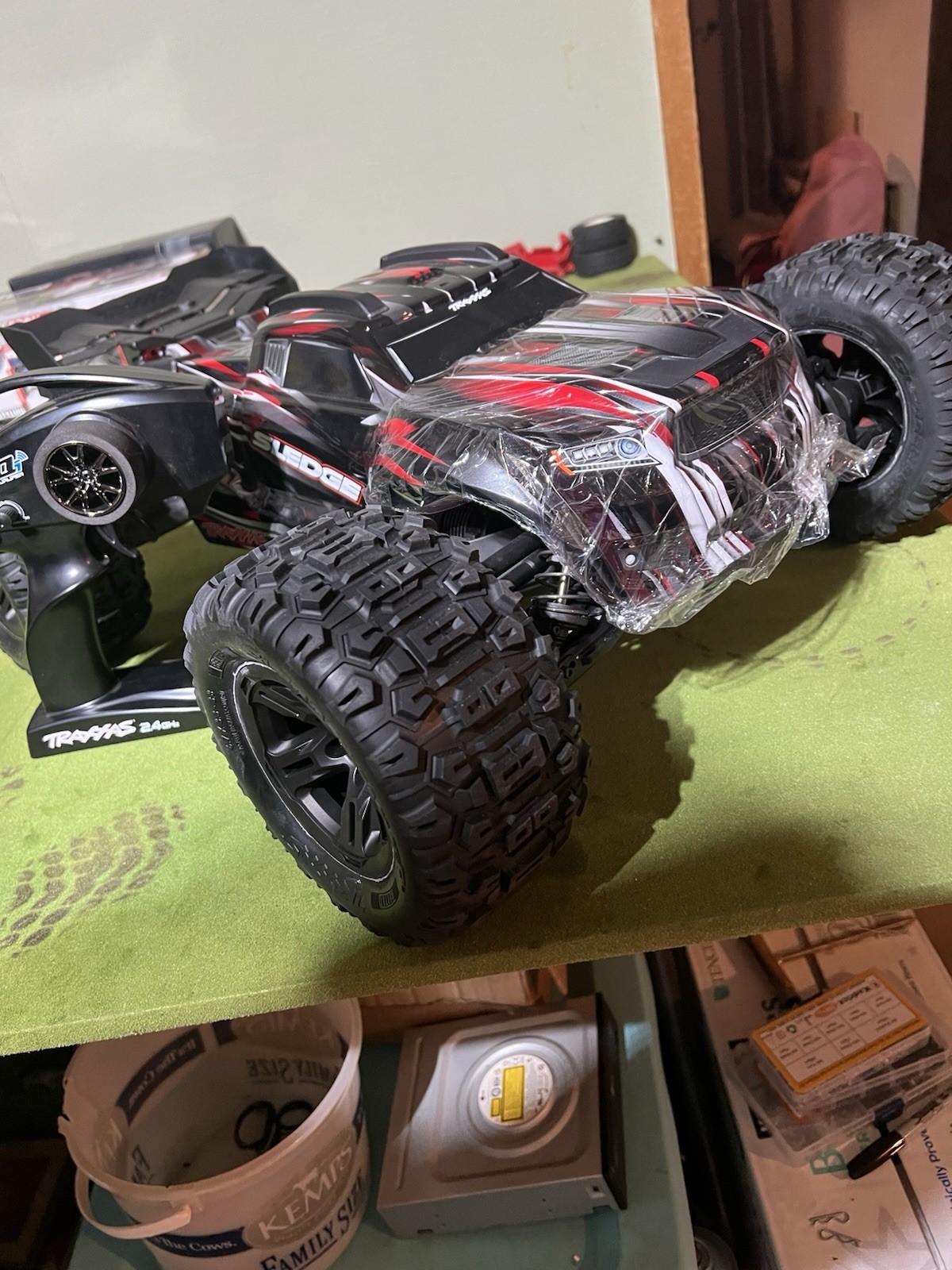 Picture 1 of 3