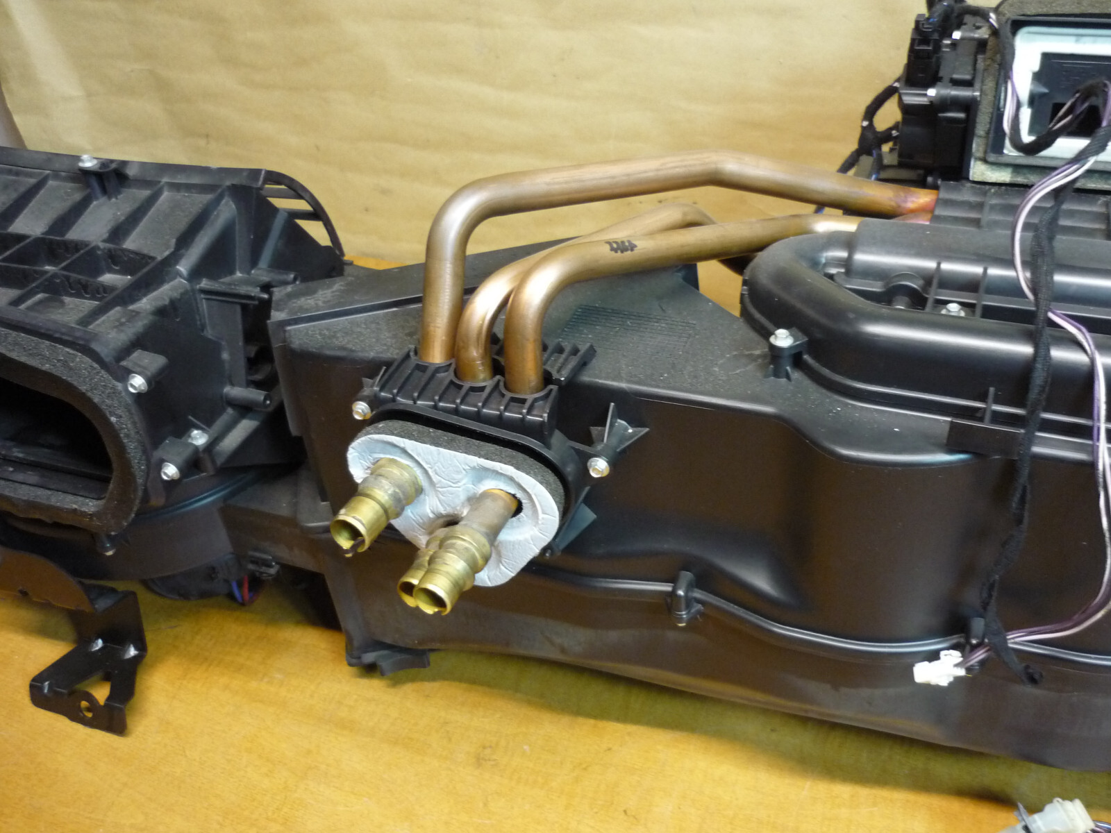 Ferrari California - Complete AC Evaporator Unit -P/N 69881200
