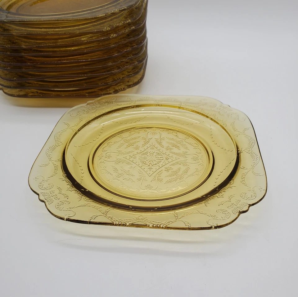 Juego de 10 platos de postre de cristal ámbar depresión Madrid de colección Foto 3 de 4