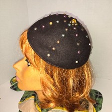 Vintage Women's Beaded Brown Wool Hat Beret Cap Unbranded