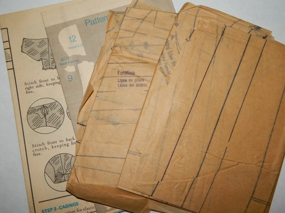 Butterick 6676 Swimsuit Jumpsuit Sewing Pattern Girls 4 4T Cut VTG Bathing Suit - Image 3 of 4