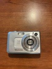 Casio EXILIM ZOOM EX-Z750 7.2MP Camera Please READ Repair or parts ONLY