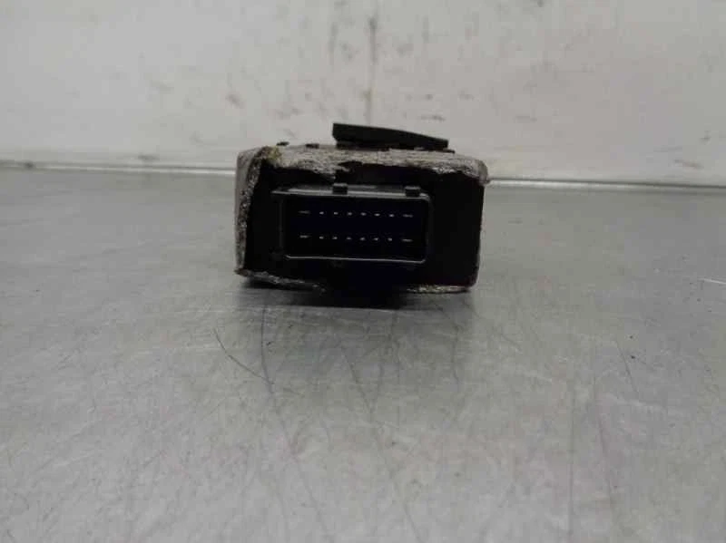 1400047280 MODULO ELETTRONICO / 45069207 / 3189081 PER CITROËN C8 2.2 HDI 16V PR - Immagine 3 di 4