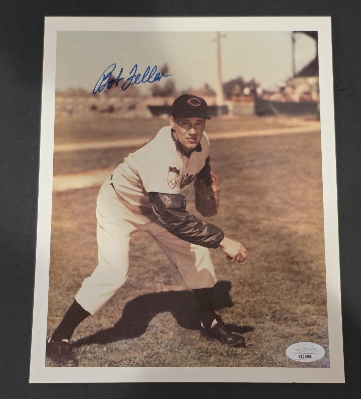 Bob Feller Autographed Signed 8x10 Photo-HALL OF FAME-CLEVELAND INDIANS-JSA 