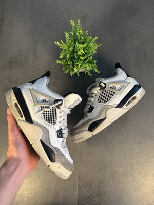 Air Jordan 4 Retro OG 'White Cement' 2025 - Größe 39 - Top Zustand 