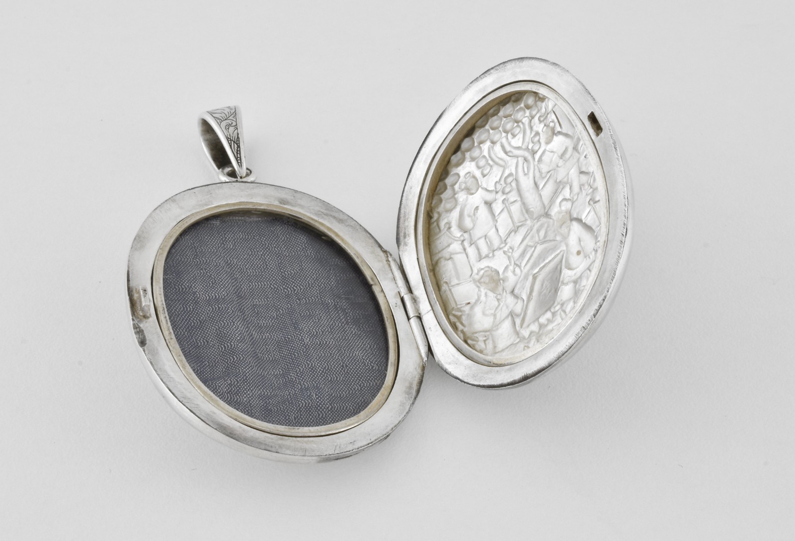 Antique Victorian Solid Silver Oversized Chinoise… - image 6