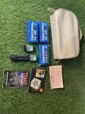 Lot of GE Magicubes Flash Bulbs w/ Kodak Manuals Case Vintage Camera Kit