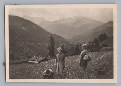 Garmisch-Partenkirchen 1950-way to Elmau-old photo